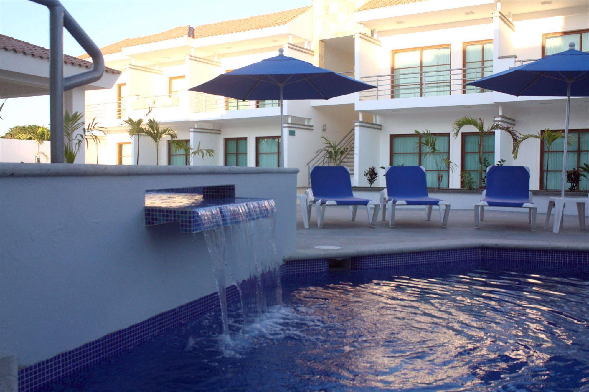Marena Suites & Apartments Mazatlán Exterior foto